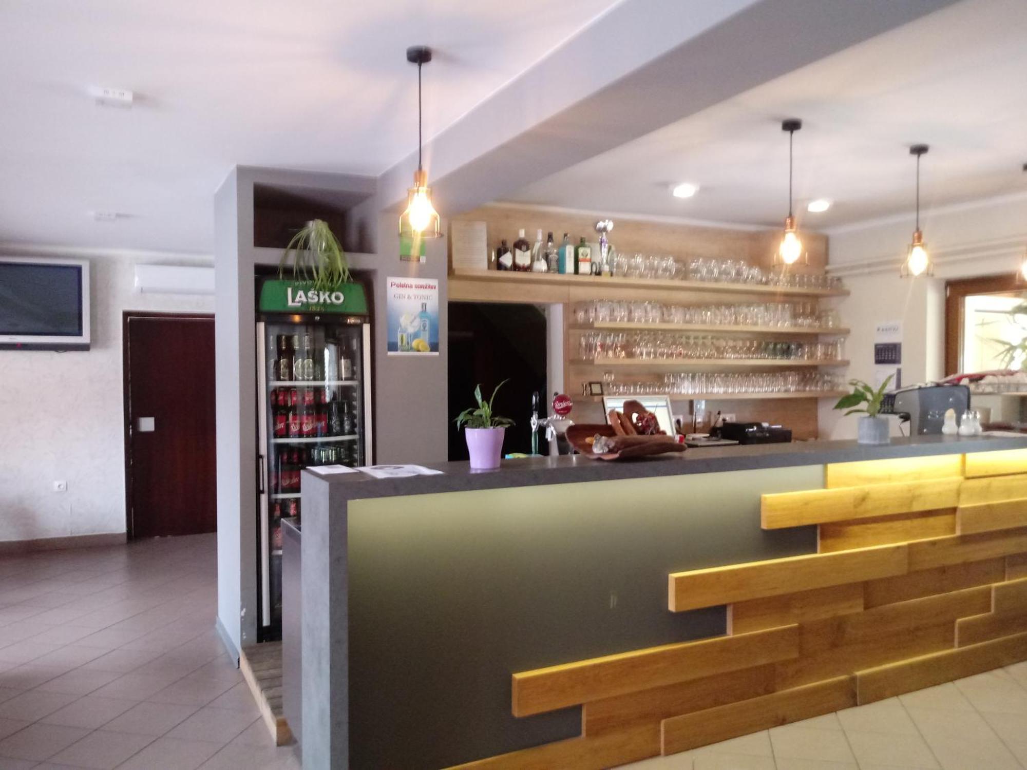 Guesthouse Zivko Dobrovce 외부 사진