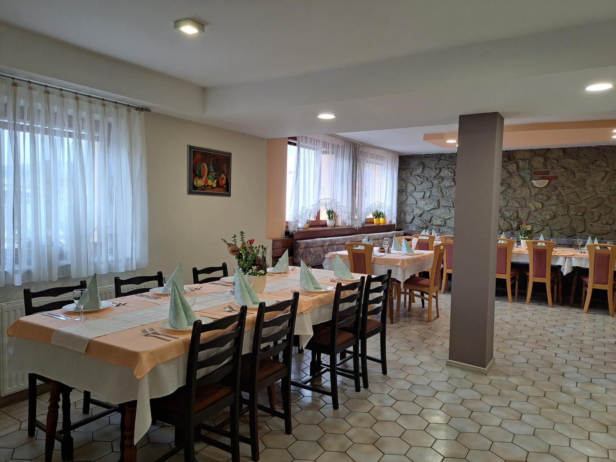 Guesthouse Zivko Dobrovce 외부 사진